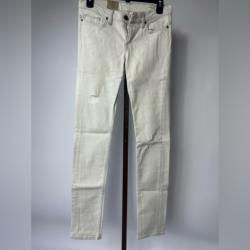 NWT All Saints Distressed Midrise Skinny Jeans in Off White (W: 26 L: 32)